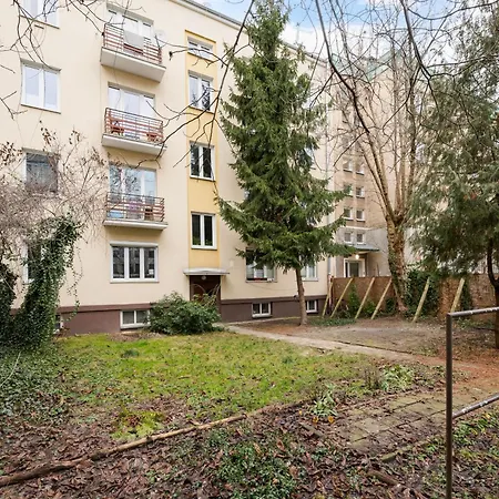 Apartman Metro Raclawicka Charming By Bookinghost *