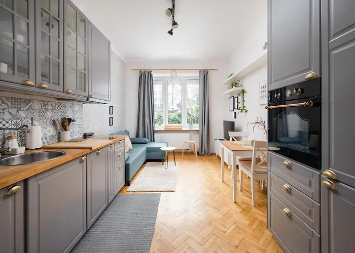 Lejlighed Metro Raclawicka Charming By Bookinghost Warszawa