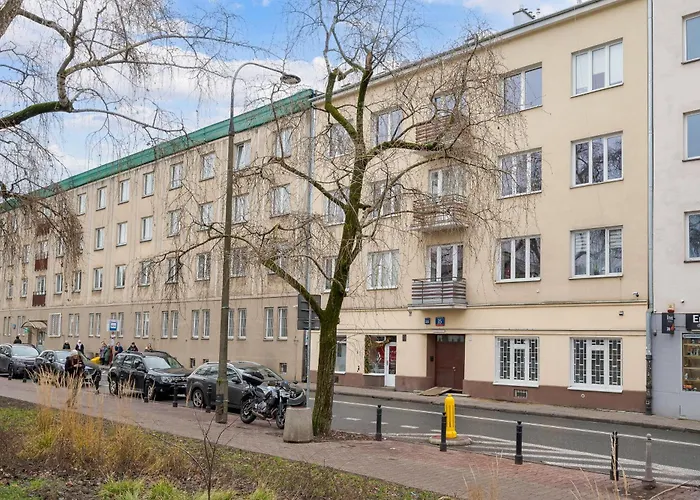 Metro Raclawicka Charming By Bookinghost Lejlighed